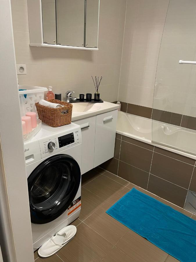 Appartement Haut Standing F2 Rivetoile Strasbourg Centre Parking Gratuit Terrasse المظهر الخارجي الصورة