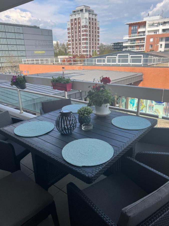Appartement Haut Standing F2 Rivetoile Strasbourg Centre Parking Gratuit Terrasse المظهر الخارجي الصورة